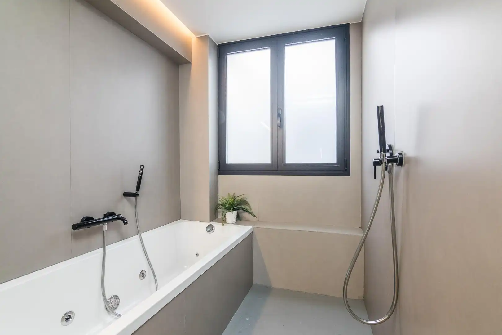 Flat for sale in Calle VICENTE BLASCO IBAÑEZ, 4, Pont Nou - Corazón de Jesús