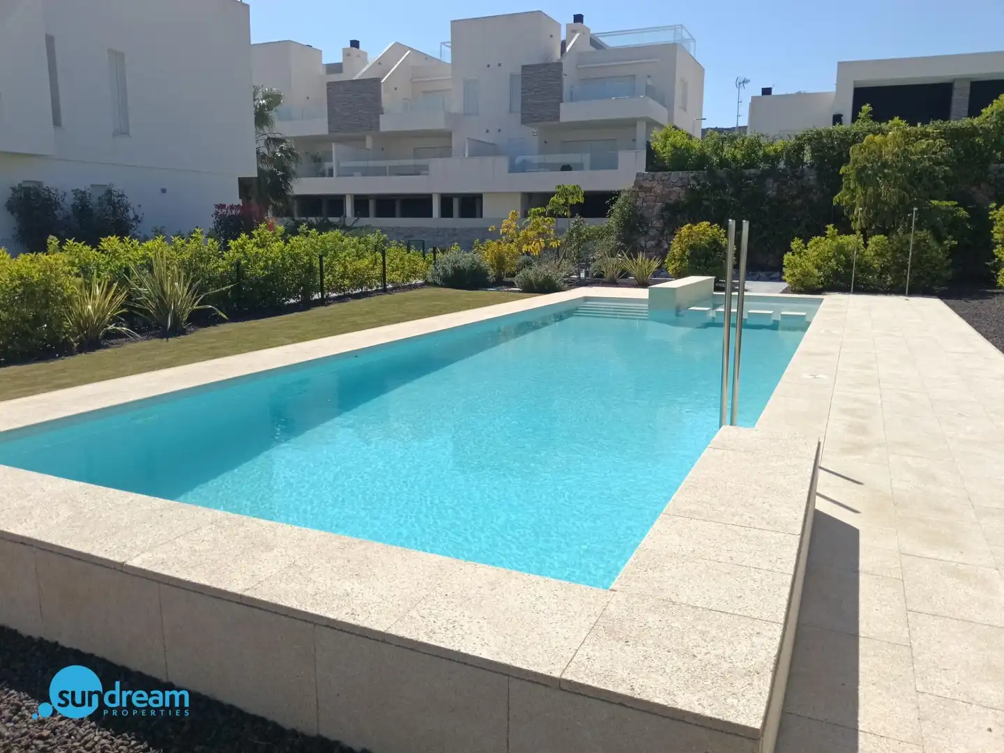 Piscina de Casa o chalet en venta en Algorfa con Aire acondicionado, Calefacción y Jardín privado