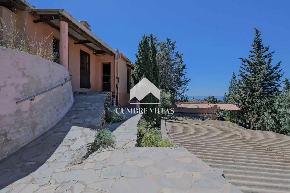 Vista exterior de Finca rústica en venta en Almuñécar con Jardín privado, Terraza y Trastero