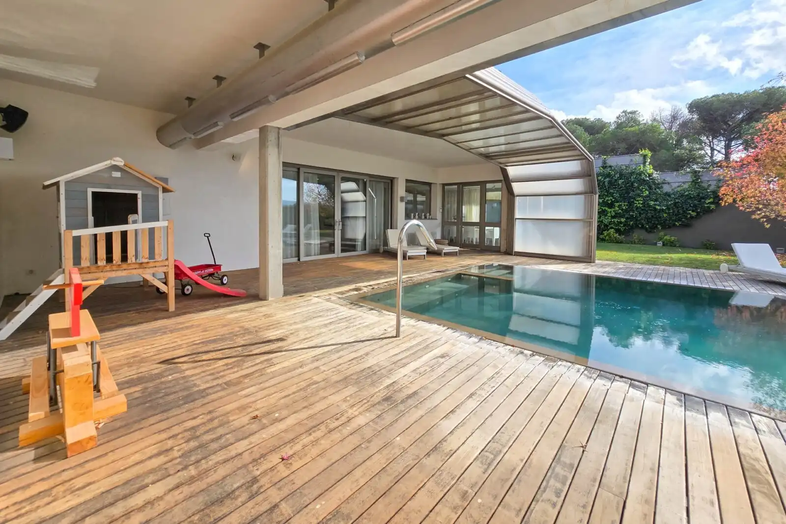 Piscina de Casa o chalet en venta en La Jonquera con Aire acondicionado, Calefacción y Jardín privado