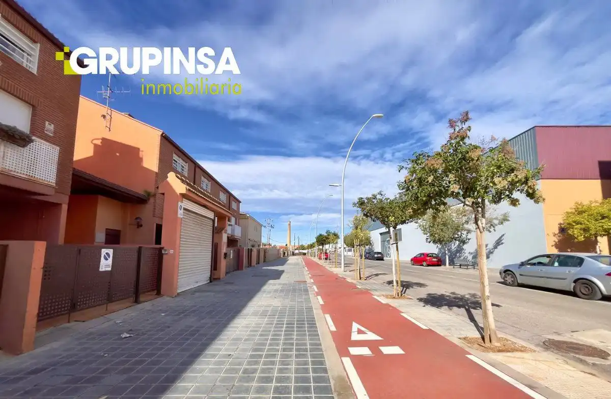 Exterior view of Flat for sale in Almazora / Almassora  with Air Conditioner and Balcony
