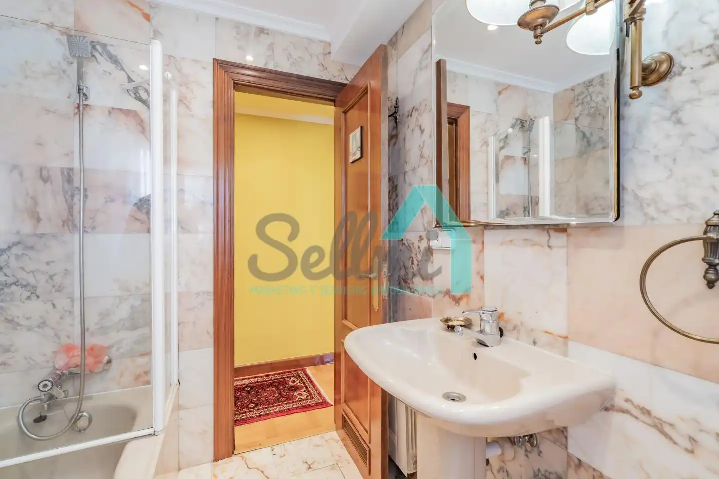 Dúplex de alquiler en Calle la Lila, Salesas - Foncalada - Campoamor
