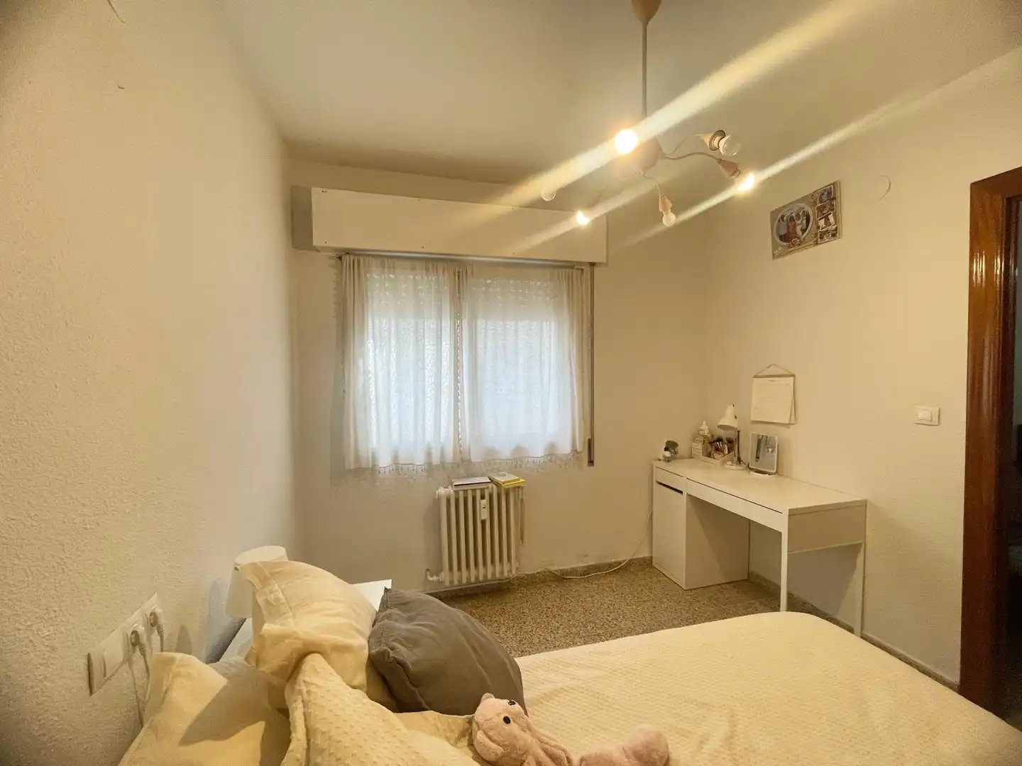 Bedroom of Flat for rent in Granada  with Furnished and Balcony