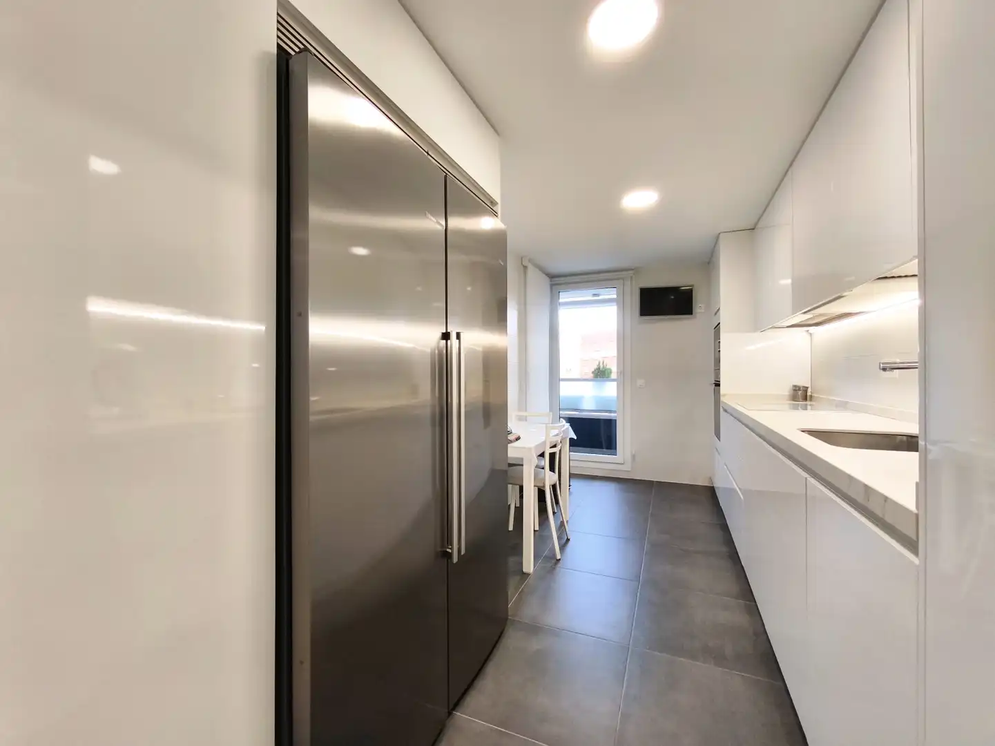 Küche von Wohnung zum Verkauf in  Logroño mit Heizung, Privatgarten und Parkett