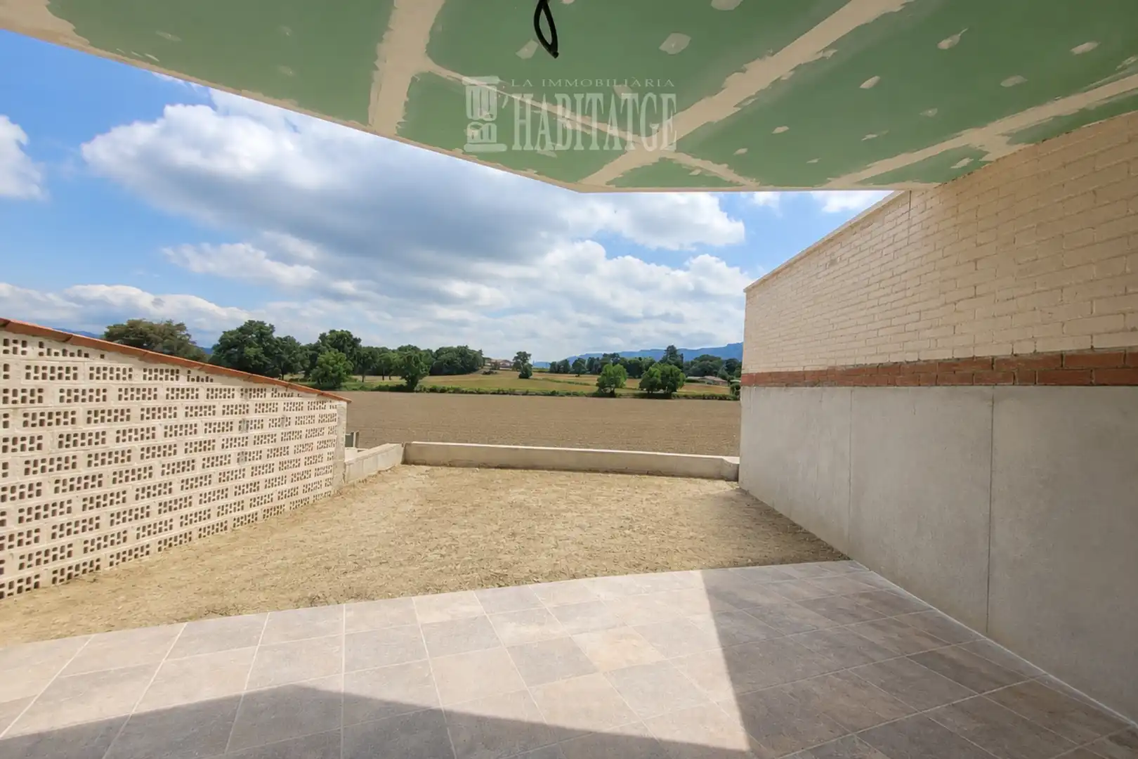 Casa d'obra nova amb terrassa en venda a Carrer Balenyà, imagen 16