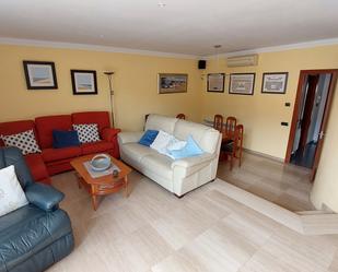 Living room of Single-family semi-detached to rent in Vilafranca del Penedès  with Air Conditioner and Terrace