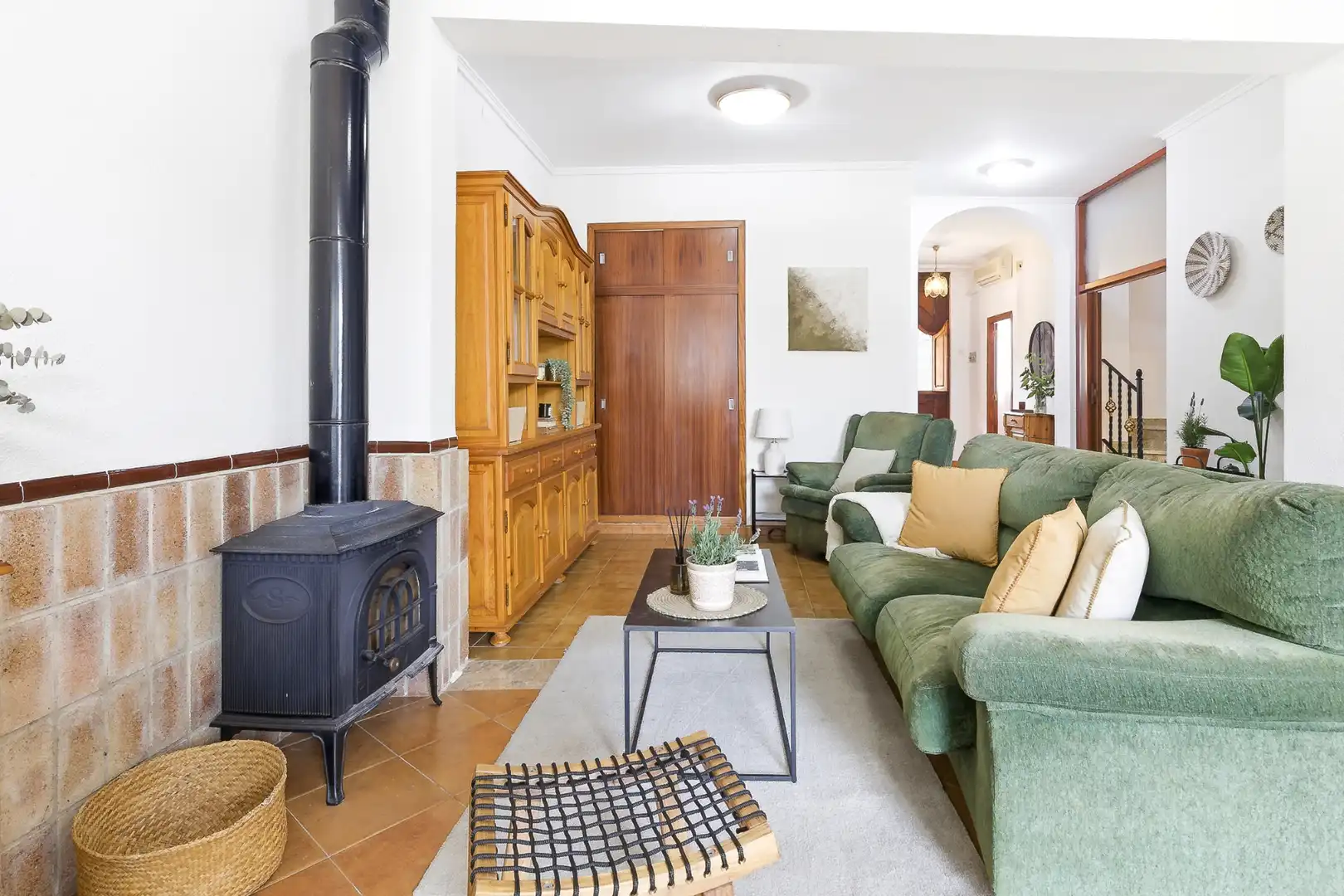 Sala de estar de Casa adosada en venta en Navajas con Aire acondicionado, Calefacción y Jardín privado
