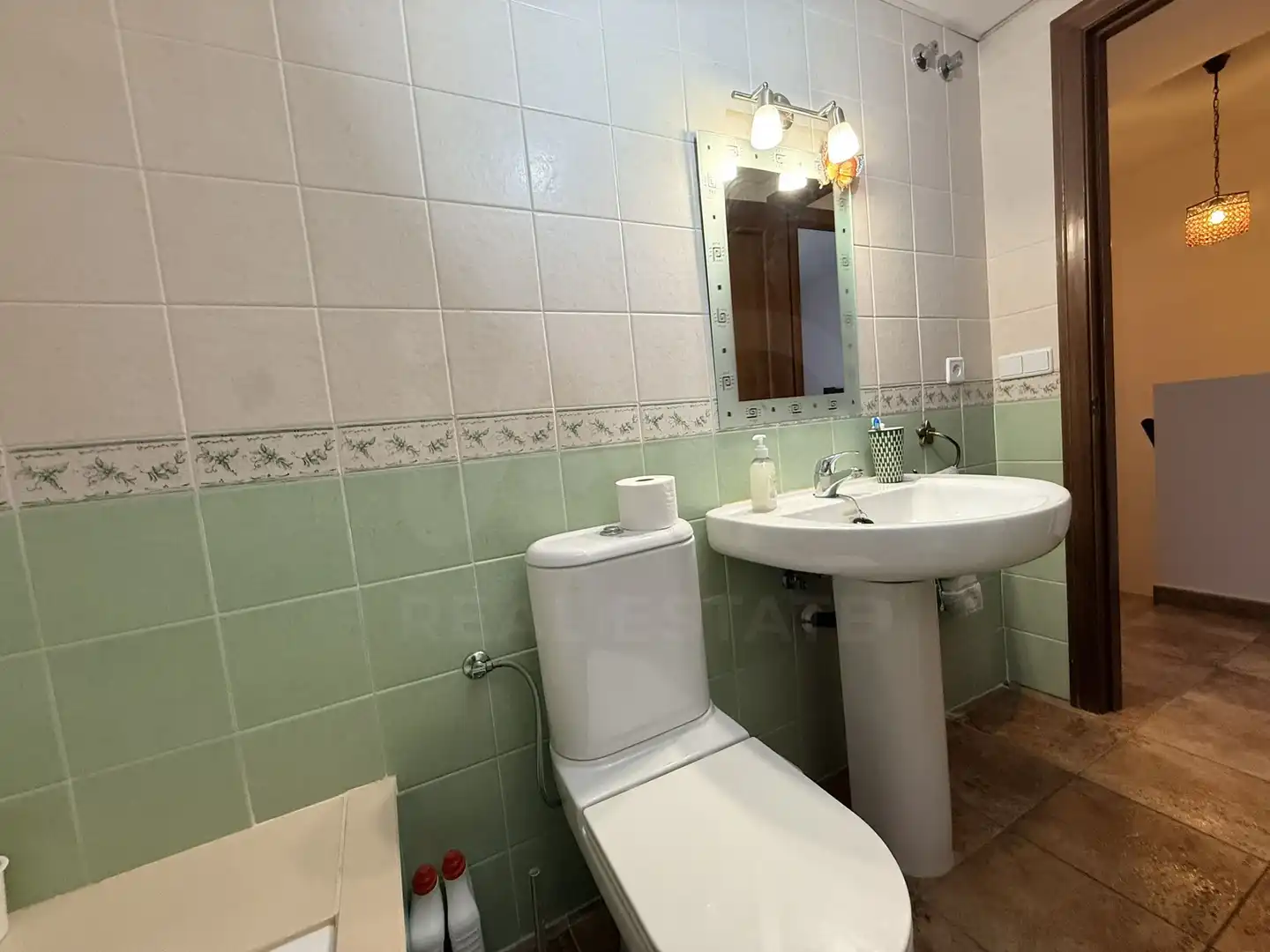 Semi-detached house with pool for sale in Costa Esuri, imagen 31