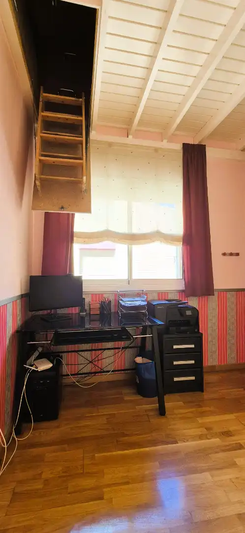 Maisonette zum Verkauf in Molins de Rei mit Klimaanlage, Heizung und Terrasse