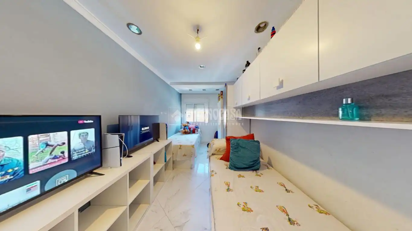 Piso en venta en Valencia con Calefacción