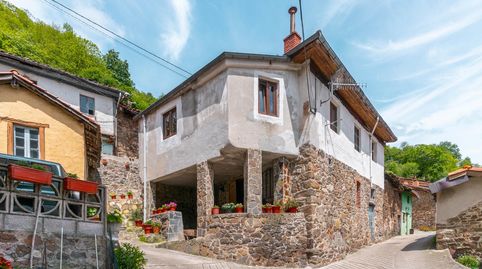 Foto 2 de Casa adosada en venda a Lugar Meruxal,el, 40, Laviana, Asturias