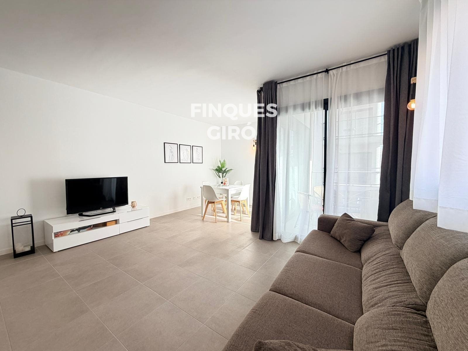 Sala d'estar de Pis en venda en Calafell amb Terrassa, Piscina i Piscina comunitària