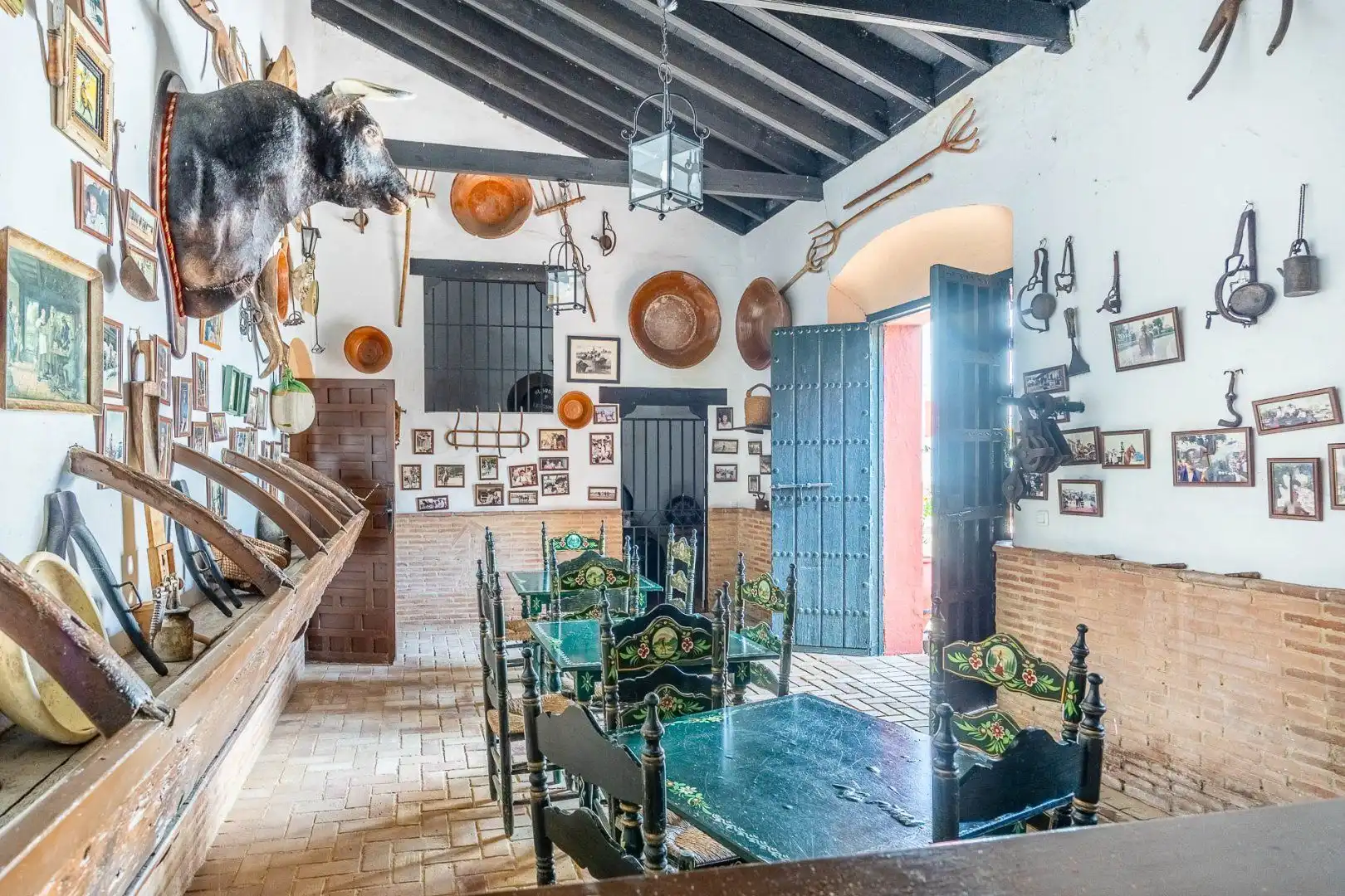 Country homes for sale in Carmona  with Air Conditioner, Terrace and Storage room