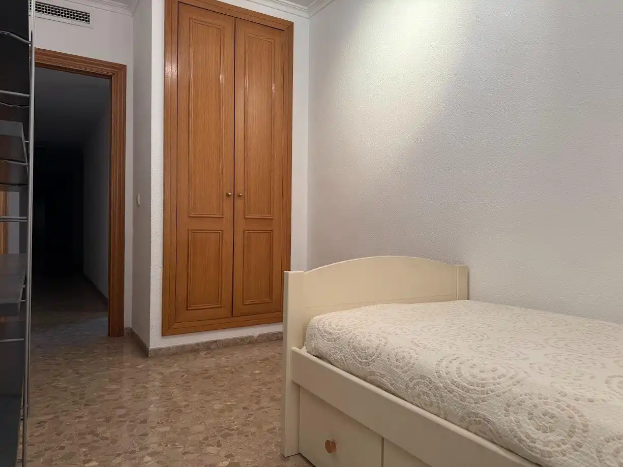Bedroom of Flat for rent in Mislata  with Furnished and Balcony