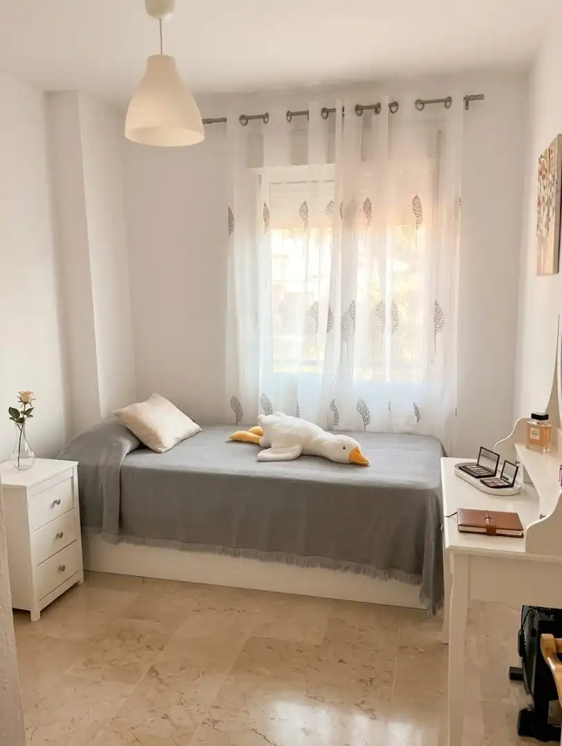 Bedroom of Flat for sale in Málaga  with Terrace, Furnished and Community pool
