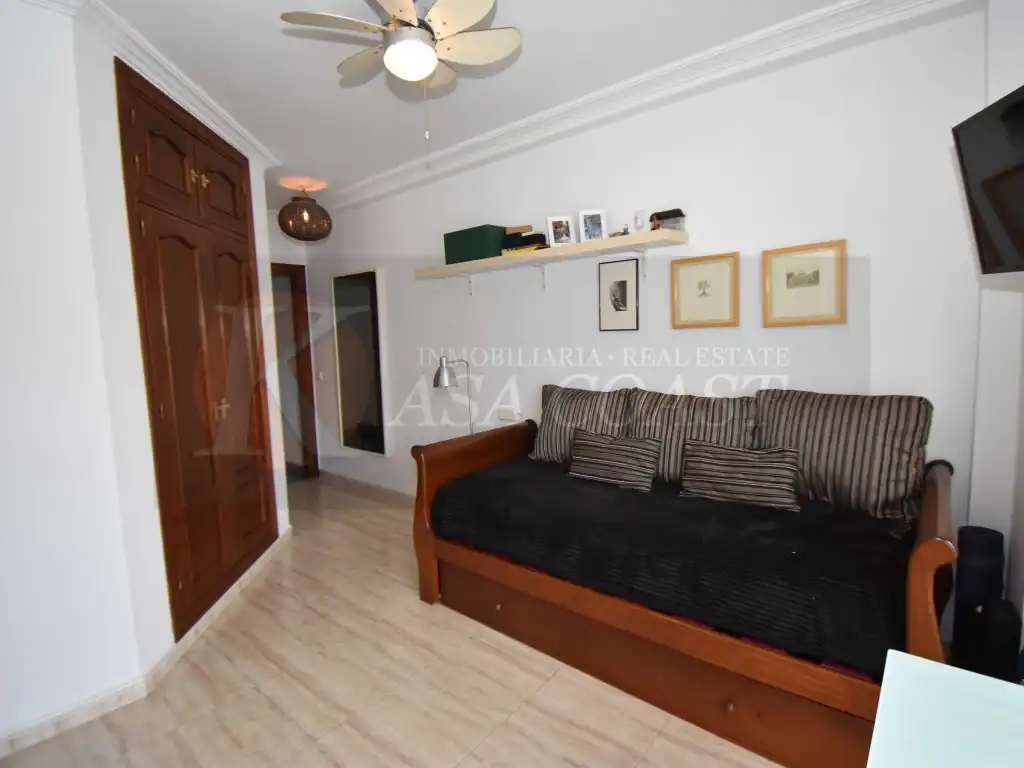 Habitación de Estudio en venta en Mijas con Aire acondicionado y Amueblado
