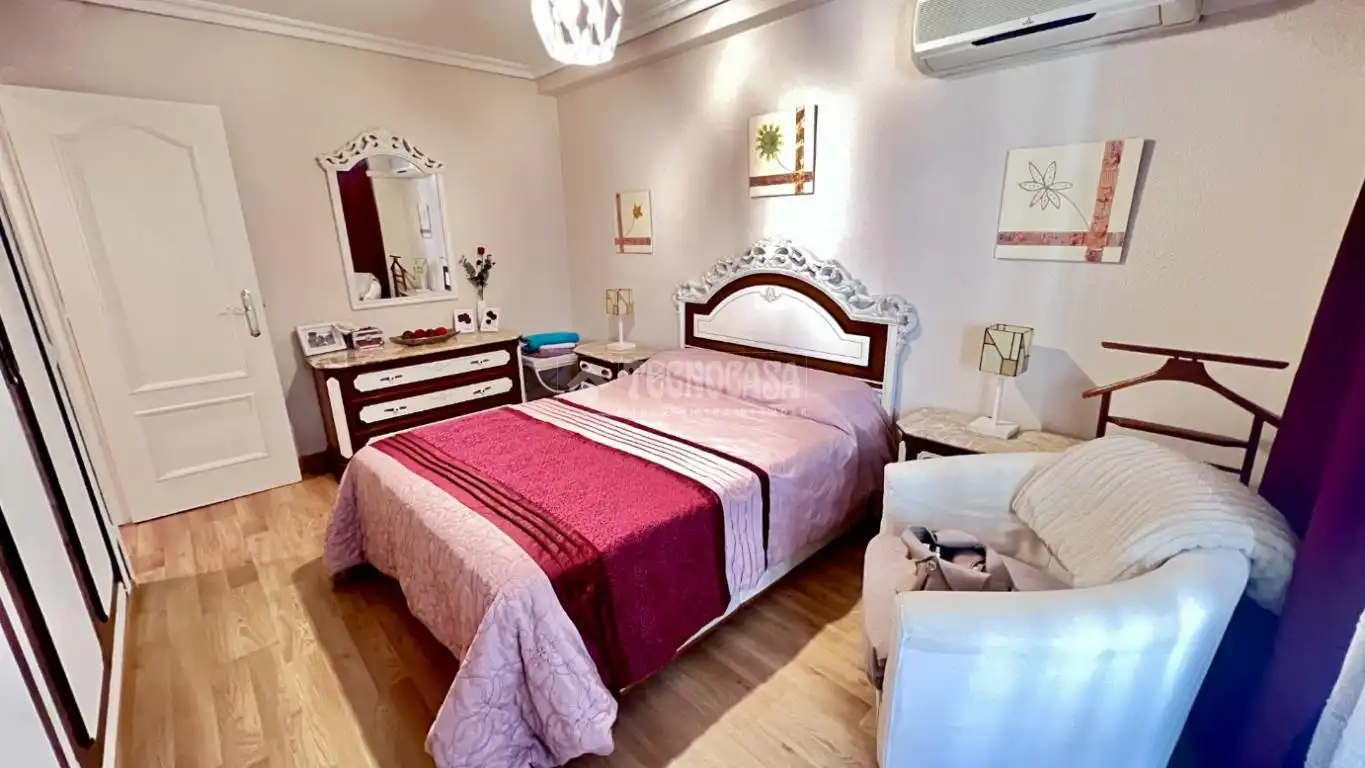 Habitación de Piso en venta en Alcalá de Henares con Aire acondicionado, Calefacción y Terraza