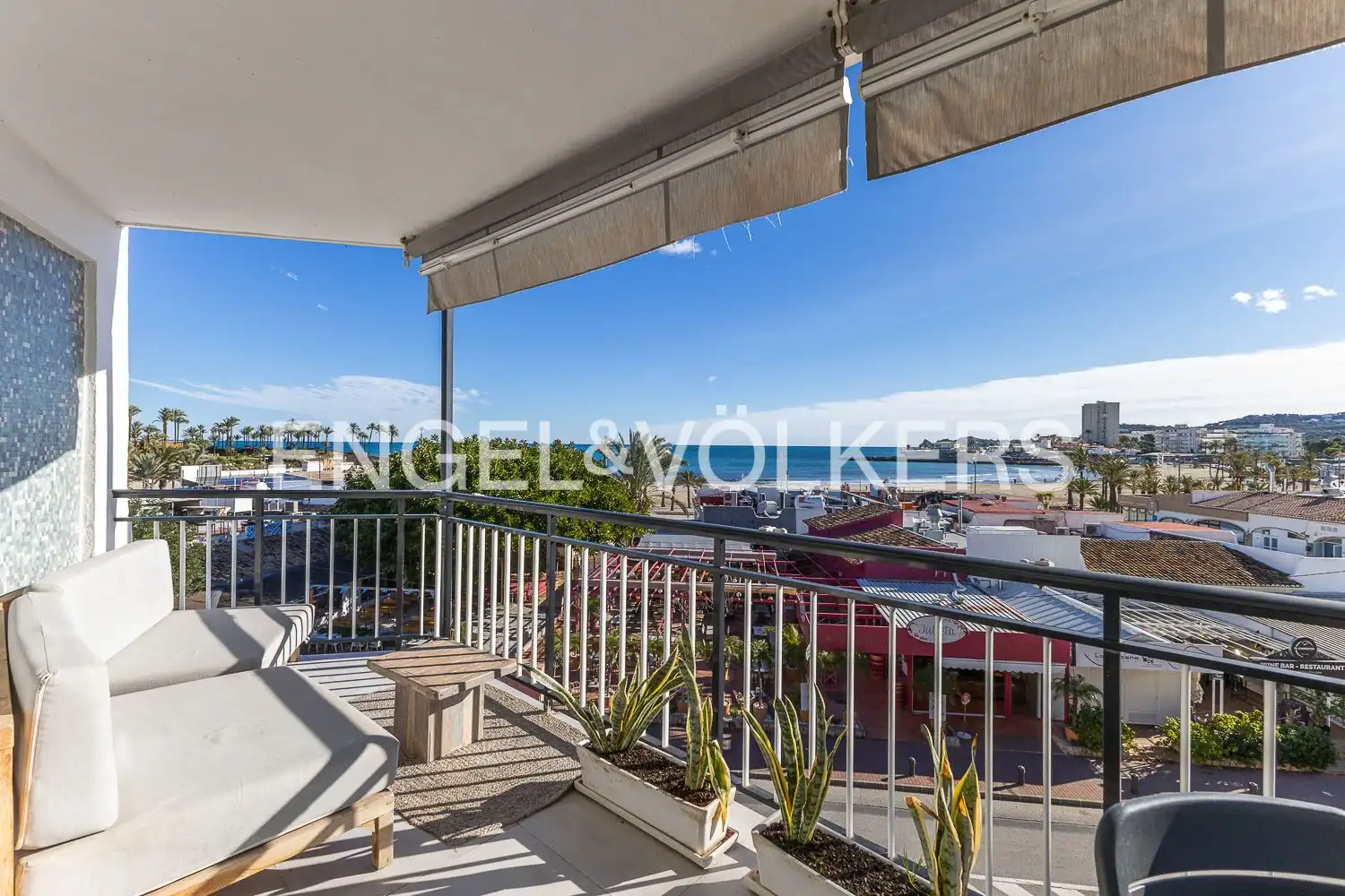 Exterior view of Flat for sale in Jávea / Xàbia  with Air Conditioner, Heating and Terrace
