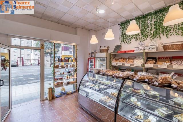 Local comercial en Venta en Calle jardin de la reina en Fígares