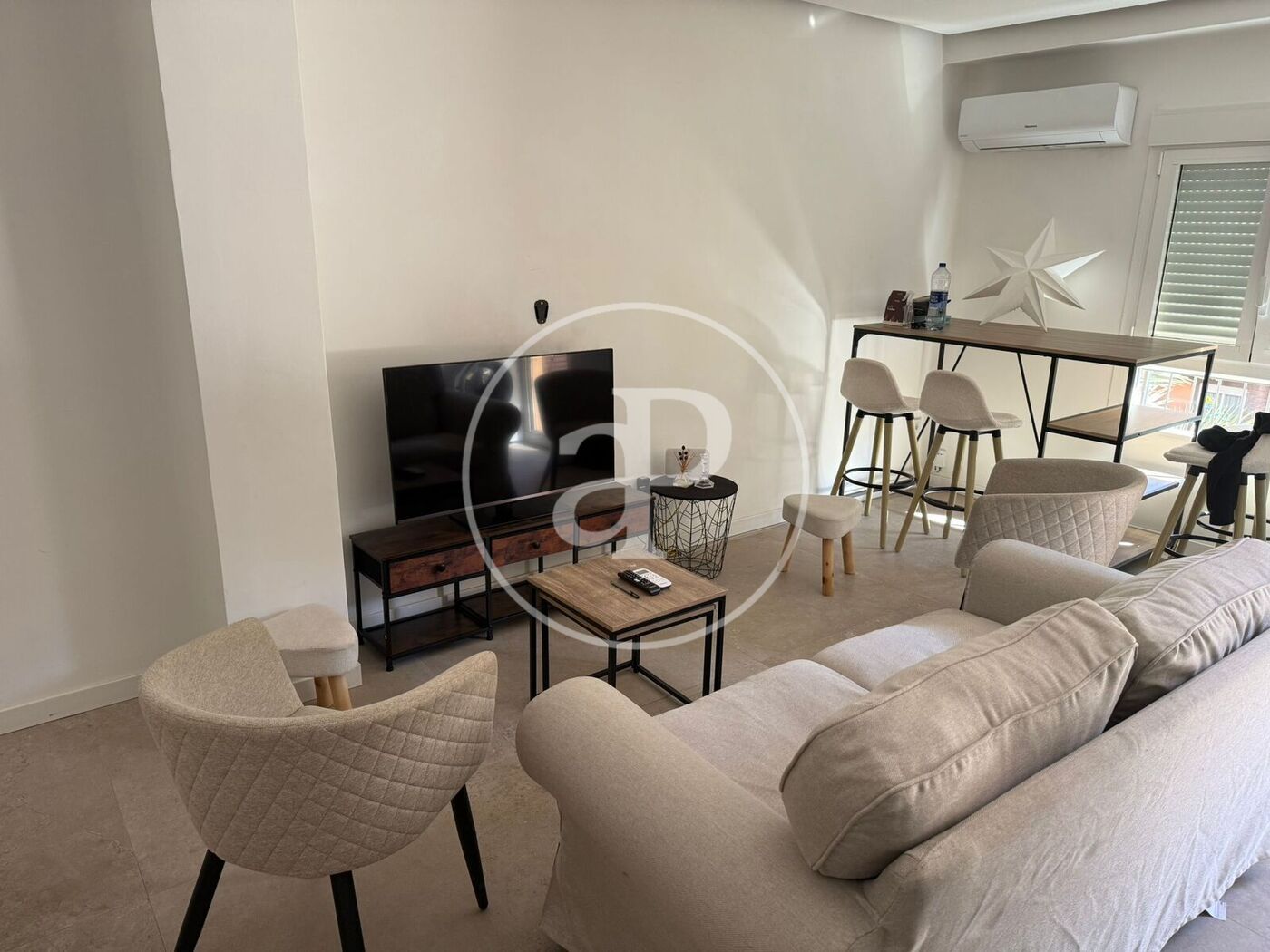 Living room of Flat for rent in  Valencia Capital  with Air Conditioner, Heating and Terrace