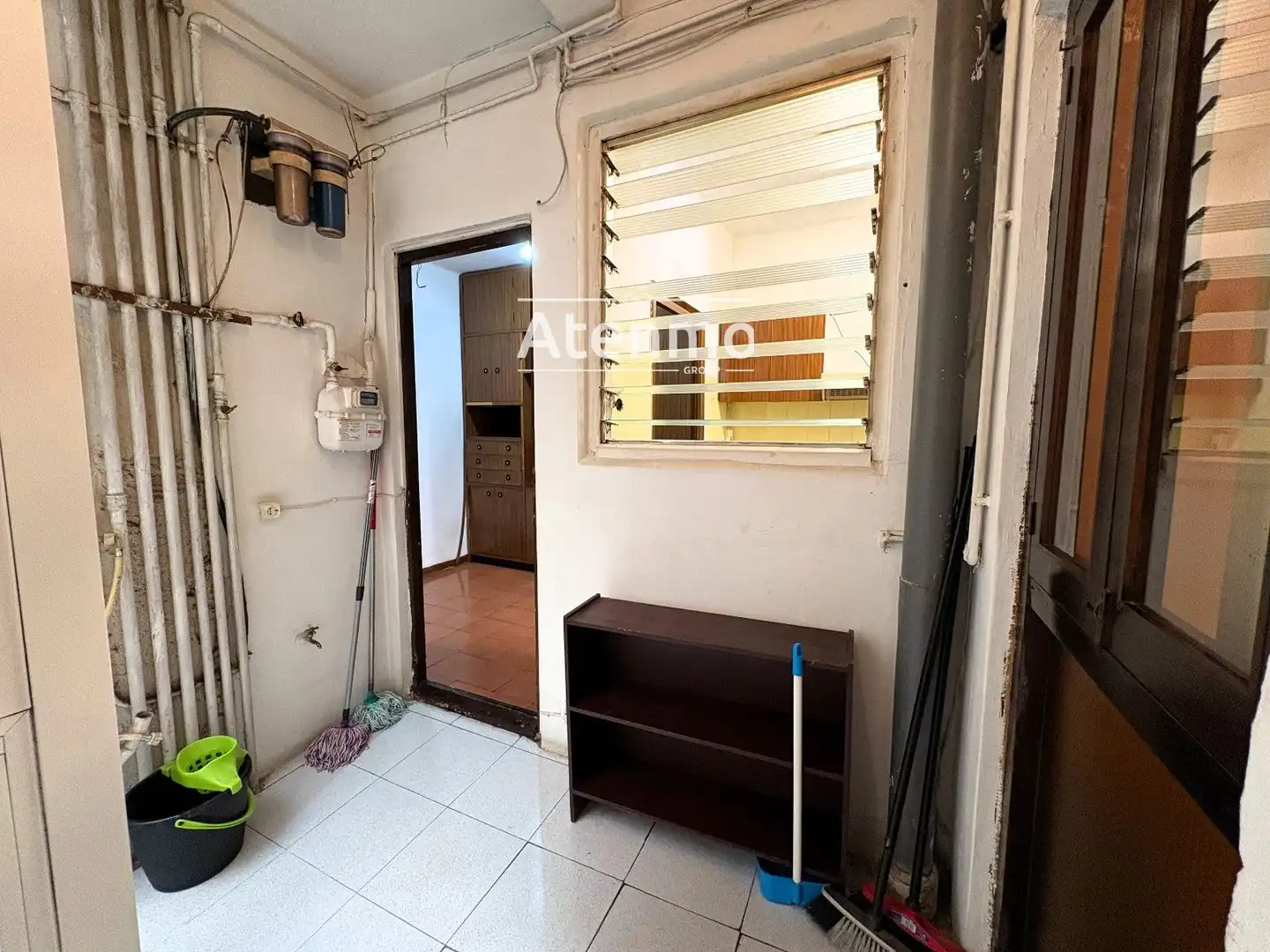 Wohnung zum Verkauf in Barcelona mit Terrasse und Balkon