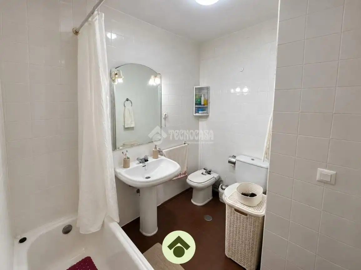 Bathroom of Houses for sale in Montoro, Córdoba