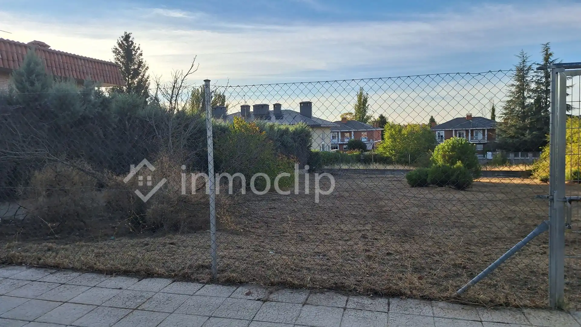 Terrenos y solares en venta en CALLE MIRLO, imagen 9