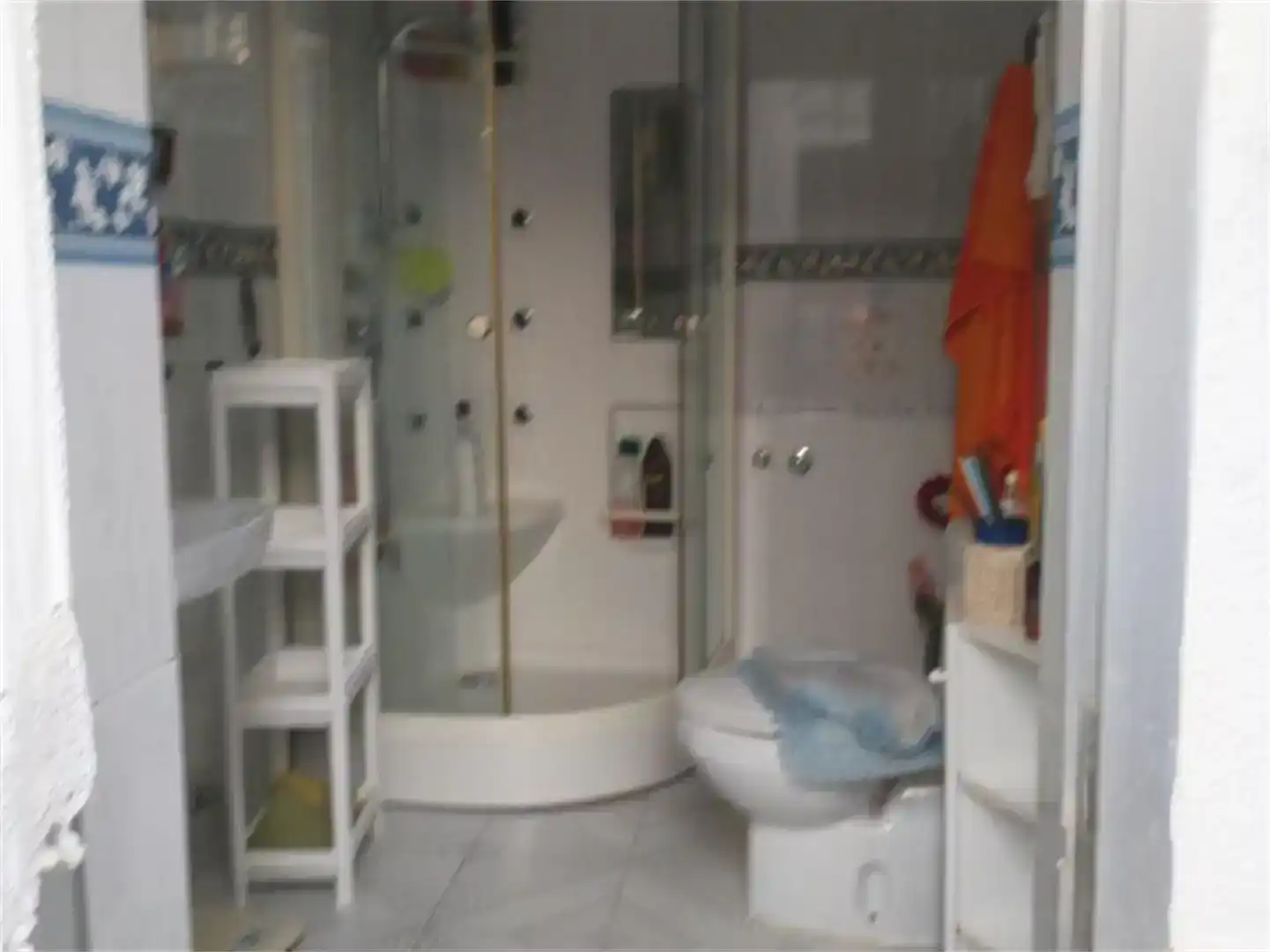 Baño de Planta baja en venta en Malpartida de la Serena con Aire acondicionado, Amueblado y Balcón