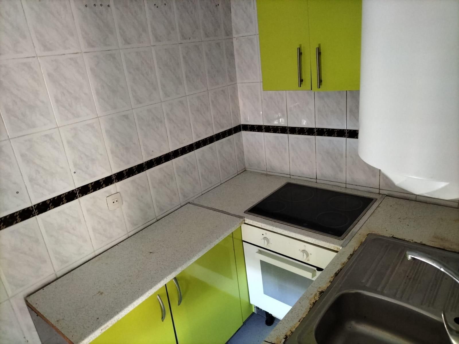 Kitchen of Flat for sale in  Madrid Capital