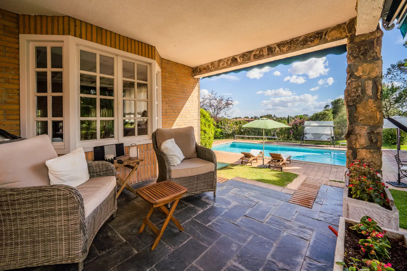 Terraza de Casa o chalet en venta en Las Rozas de Madrid con Aire acondicionado, Calefacción y Jardín privado