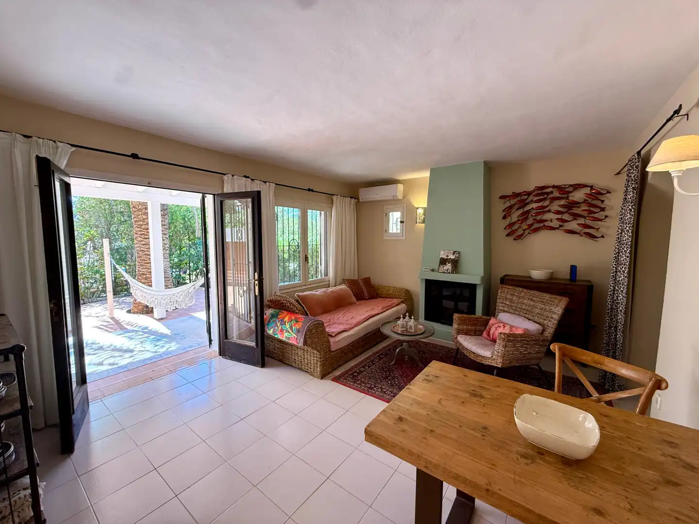 Sala de estar de Casa o chalet en venta en Santa Eulària des Riu con Aire acondicionado, Calefacción y Terraza
