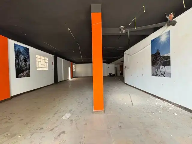 Gewerbefläche zum Verkauf in Passeig de Morella, imagen 7