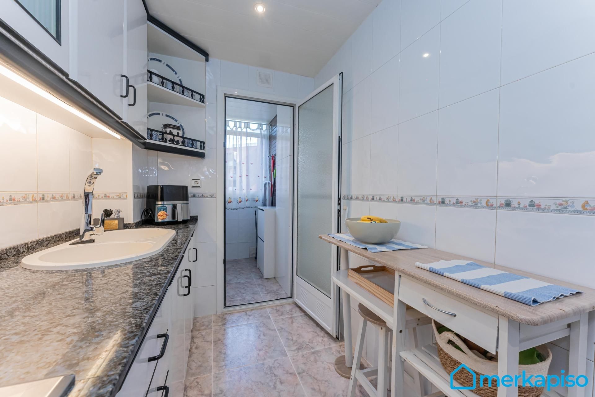 Baño de Piso en venta en Esplugues de Llobregat con Aire acondicionado, Terraza y Balcón