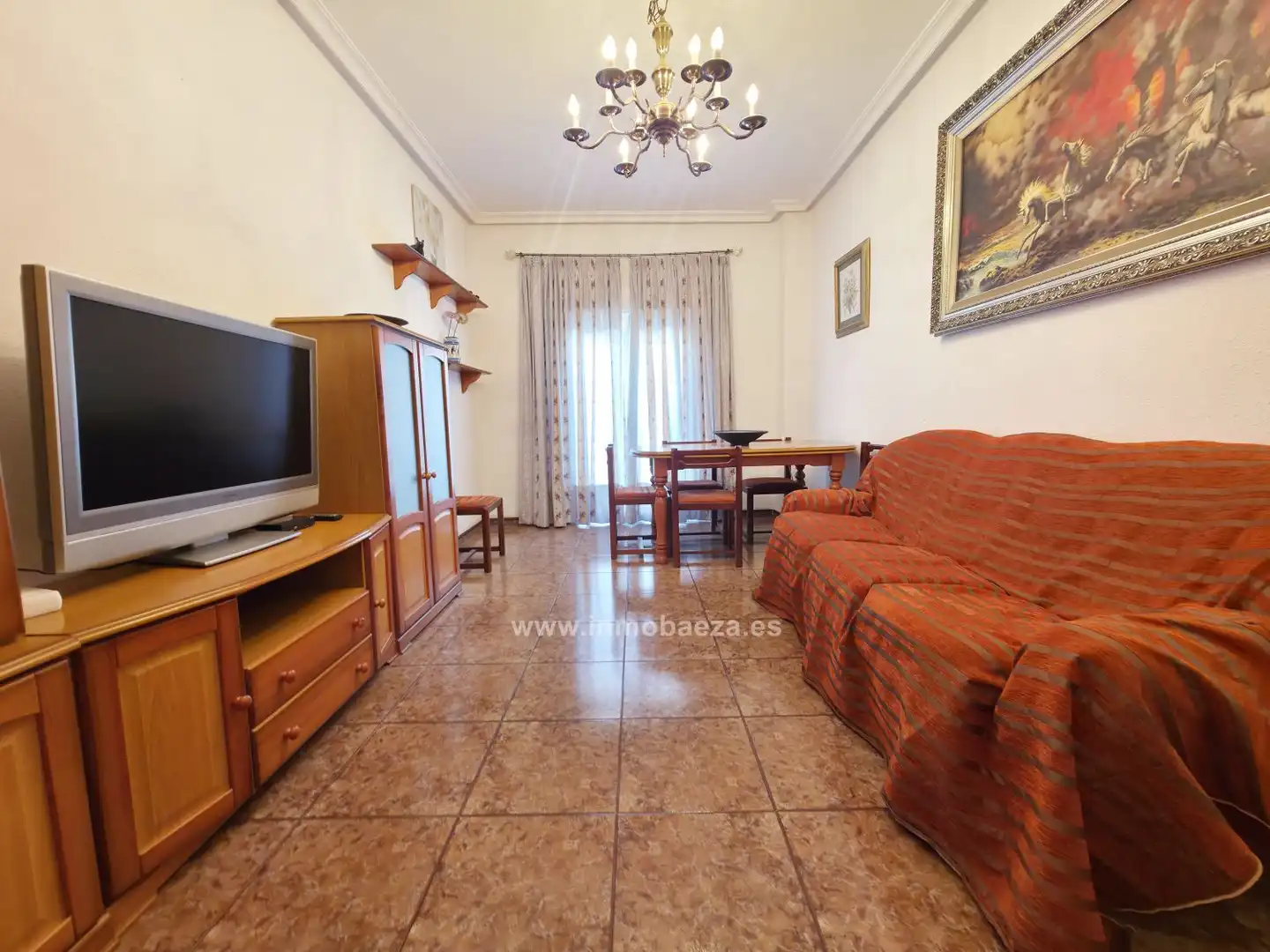Flat with terrace to rent in Baeza