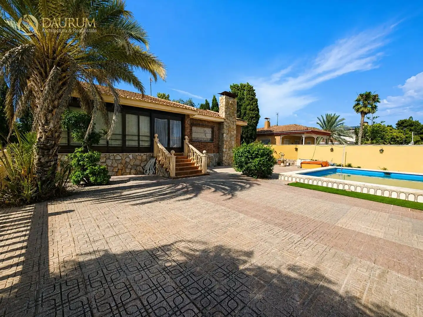 Villa con piscina in vendita a DE LOS ALMENDROS