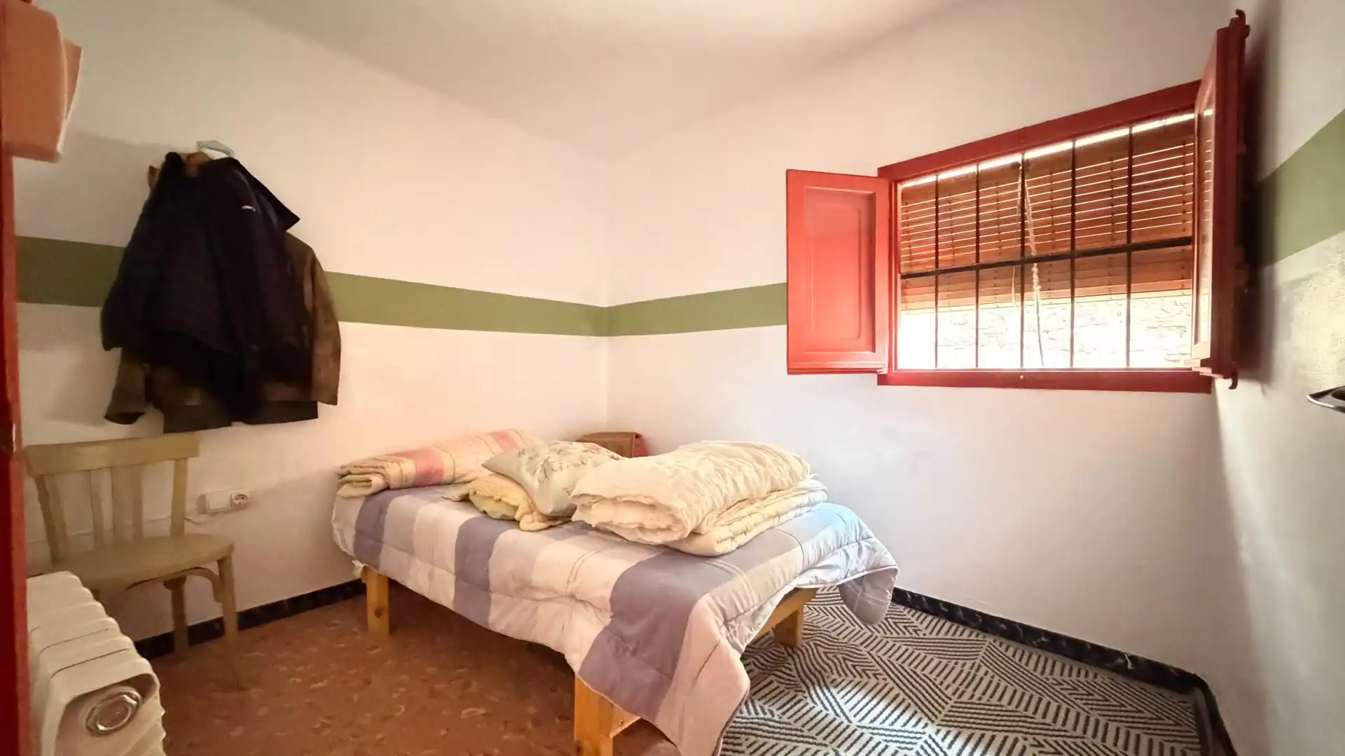 Dormitori de Casa o xalet en venda en Azlor, Huesca