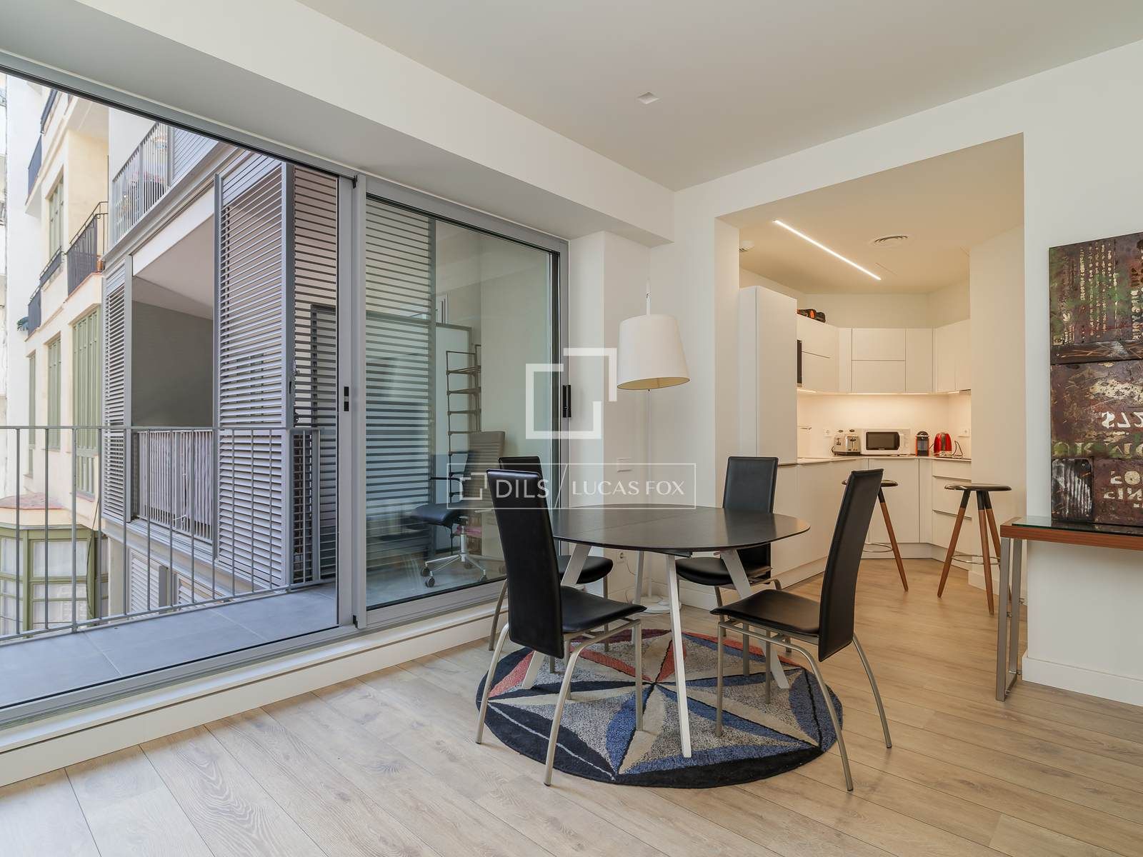 Dining room of Flat for sale in  Barcelona Capital  with Air Conditioner, Heating and Parquet flooring