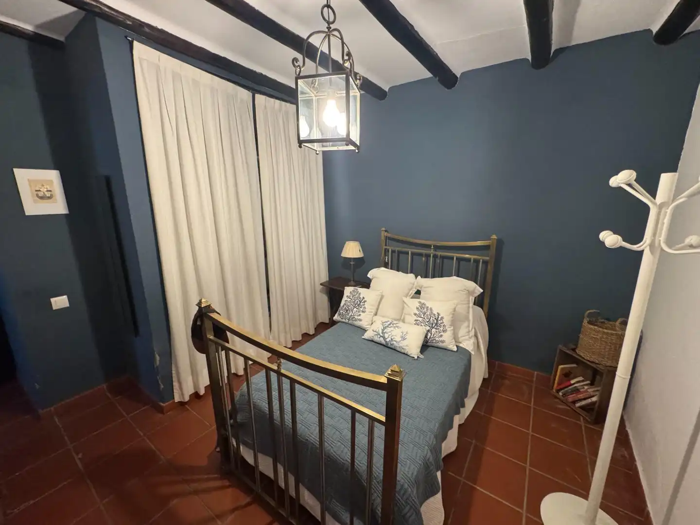Habitación de Casa o chalet en venta en Dos Hermanas con Aire acondicionado, Jardín privado y Trastero
