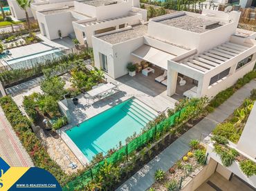 Villa con piscina in vendita a Algorfa
