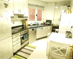 Kitchen of Flat to rent in León Capital   with Heating, Parquet flooring and Terrace