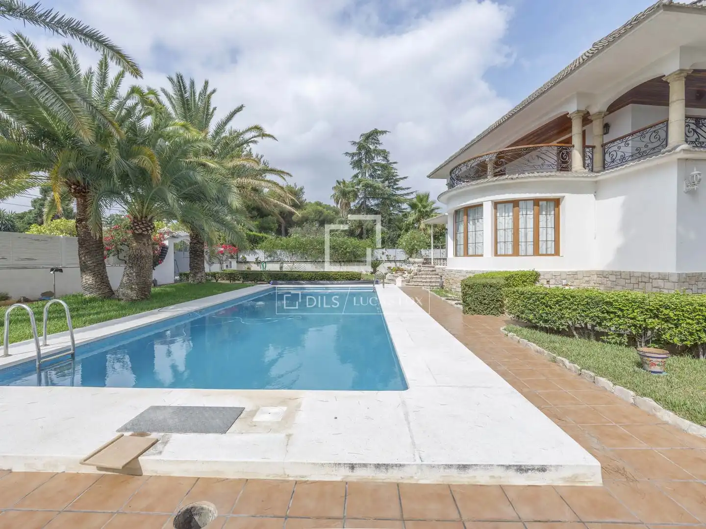 Exterior view of Houses for sale in Paterna  with Heating, Private garden and Parquet flooring