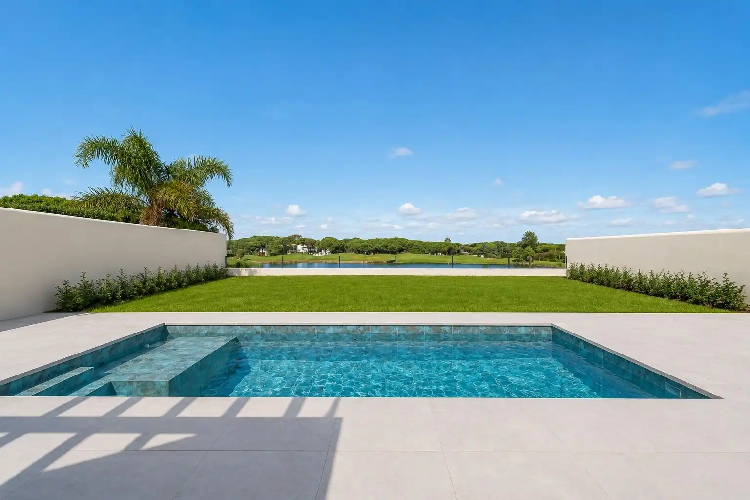Swimming pool of Houses for sale in Chiclana de la Frontera  with Private garden, Terrace and Swimming Pool