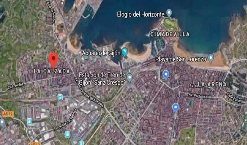 Vista exterior de Residencial en venta en Gijón 