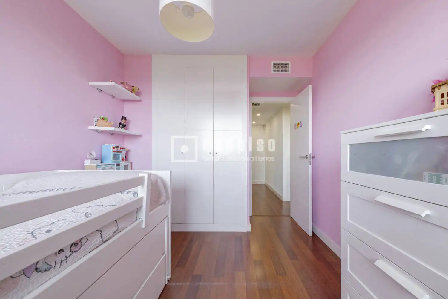 Bedroom of Flat for sale in Boadilla del Monte  with Air Conditioner, Heating and Private garden
