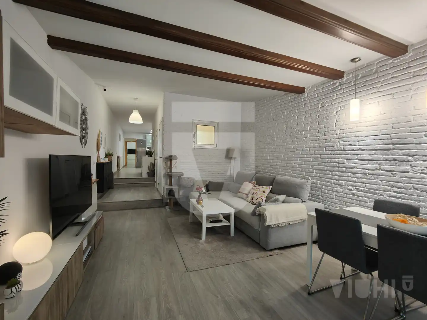Sala d'estar de Planta baixa en venda en Barcelona amb Calefacció, Parquet i Forn