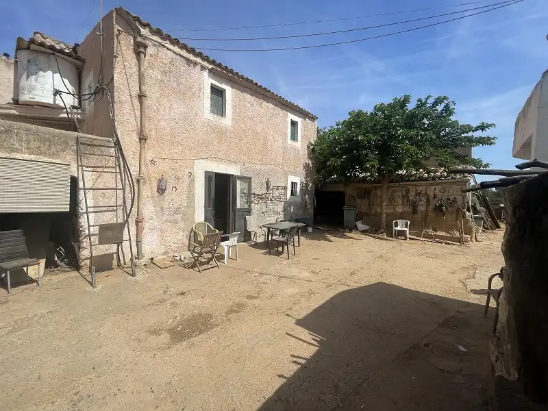 Casa rústica amb jardí en venda a Porreres, imagen 2