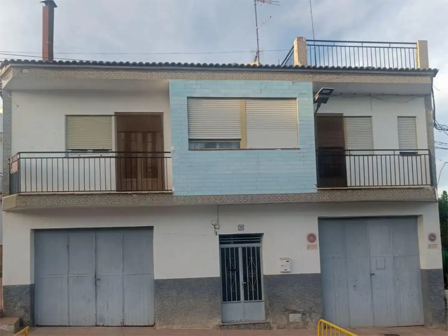 Vista exterior de Finca rústica en venda en Vélez-Rubio amb Balcó