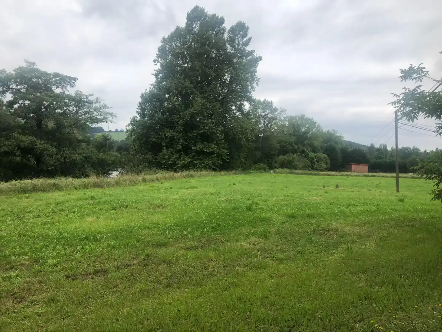 Grundstücke zum Verkauf in Piélagos