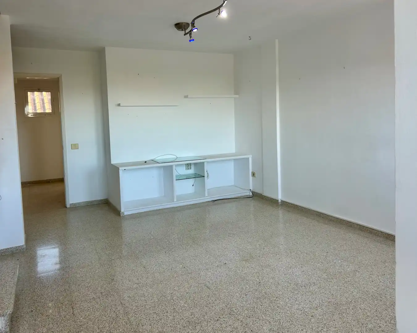 Kitchen of Duplexes for sale in Telde  with Storage room, Oven and Washing machine