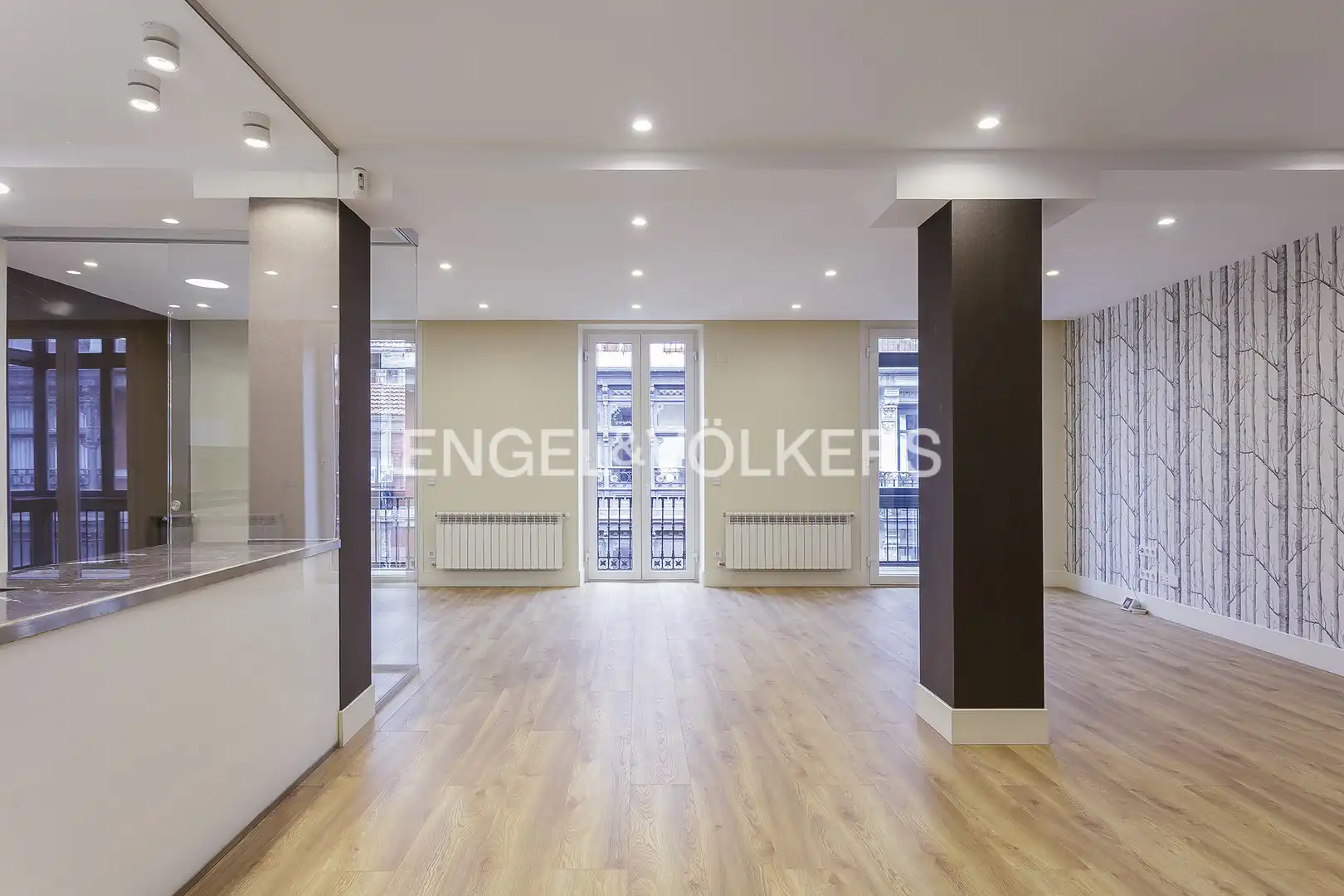Piso de alquiler en Bilbao  con Aire acondicionado, Calefacción y Balcón